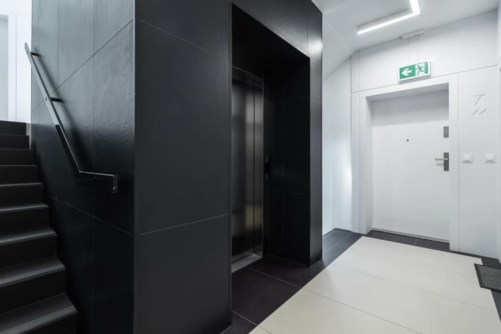 ורוצלב Stylowy Apartament Nad Odra מראה חיצוני תמונה